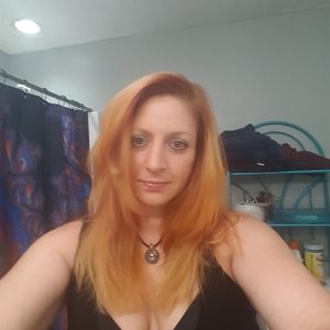 Meet your Posher, Briana